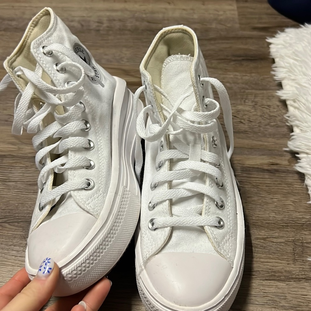 COPY - White High top Platform Converse LIKE NEW only worn handful of times
